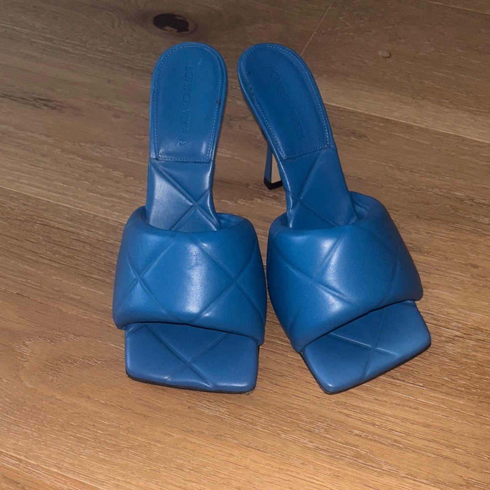 Bottega Veneta Blue Quilted Heels
